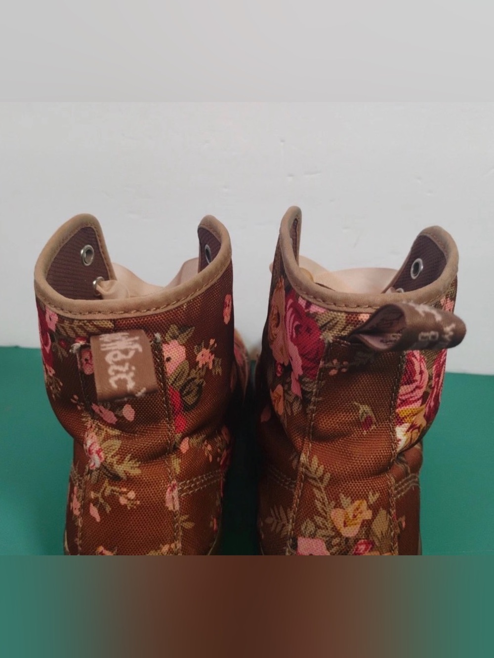 Dr Martens Floral Canvas Boots Brown Roses Lace Up Youth US 7 EU 38 - Picture 7 of 15